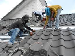 Best Wood Shake Roofing  in Lindenhurst, NY